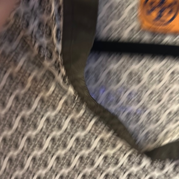 Vintage Tory Burch silk long sleeve - Picture 5 of 10